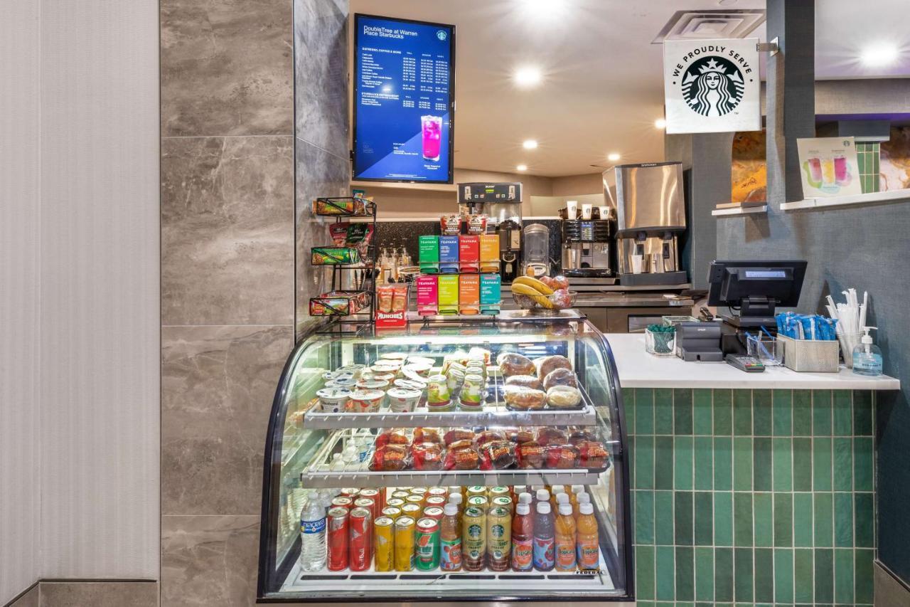 Doubletree By Hilton Tulsa At Warren Place Εξωτερικό φωτογραφία