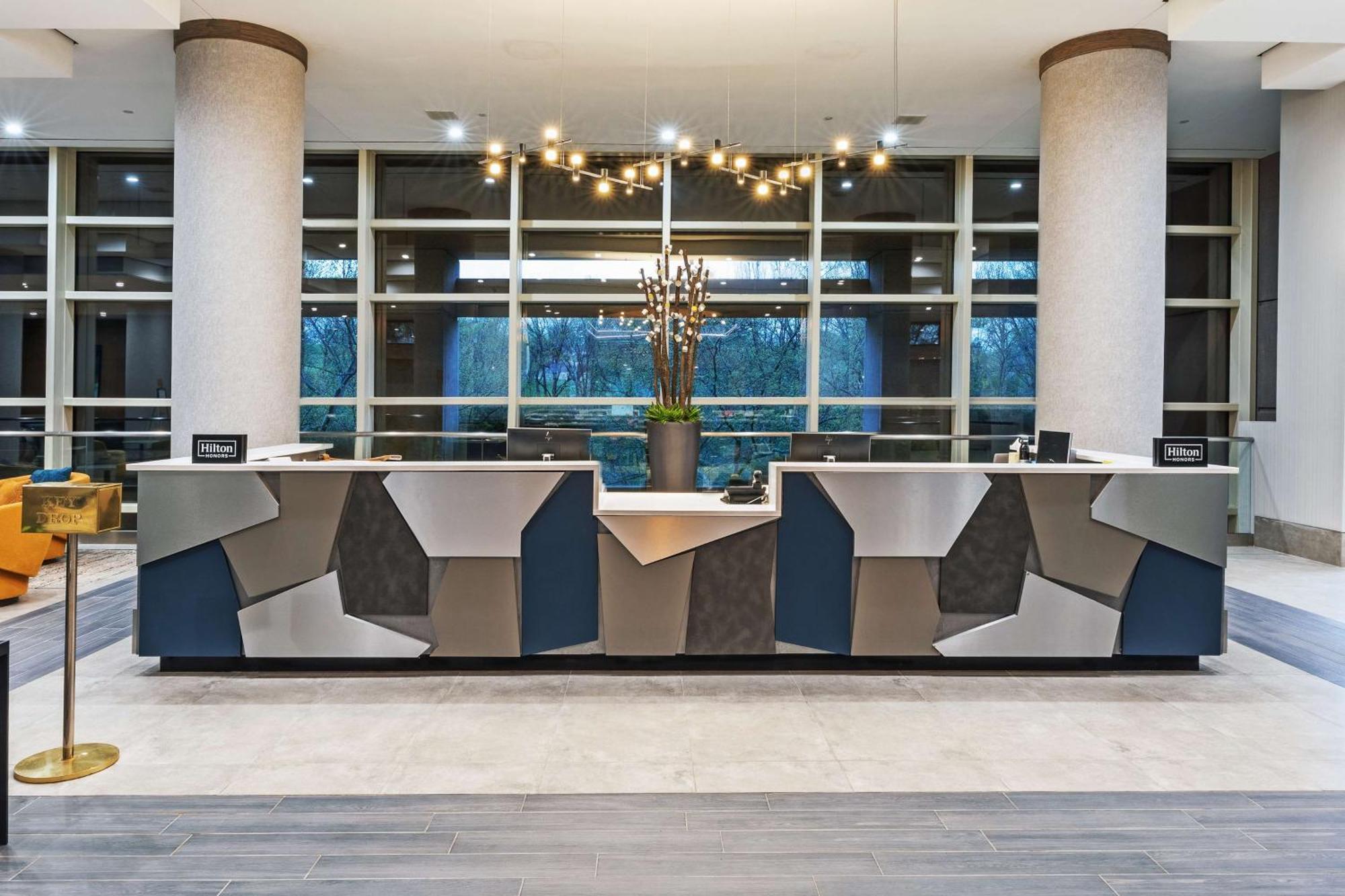 Doubletree By Hilton Tulsa At Warren Place Εξωτερικό φωτογραφία